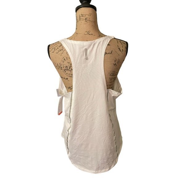 Marika Dry Wik Tank Top - Picture 4 of 6